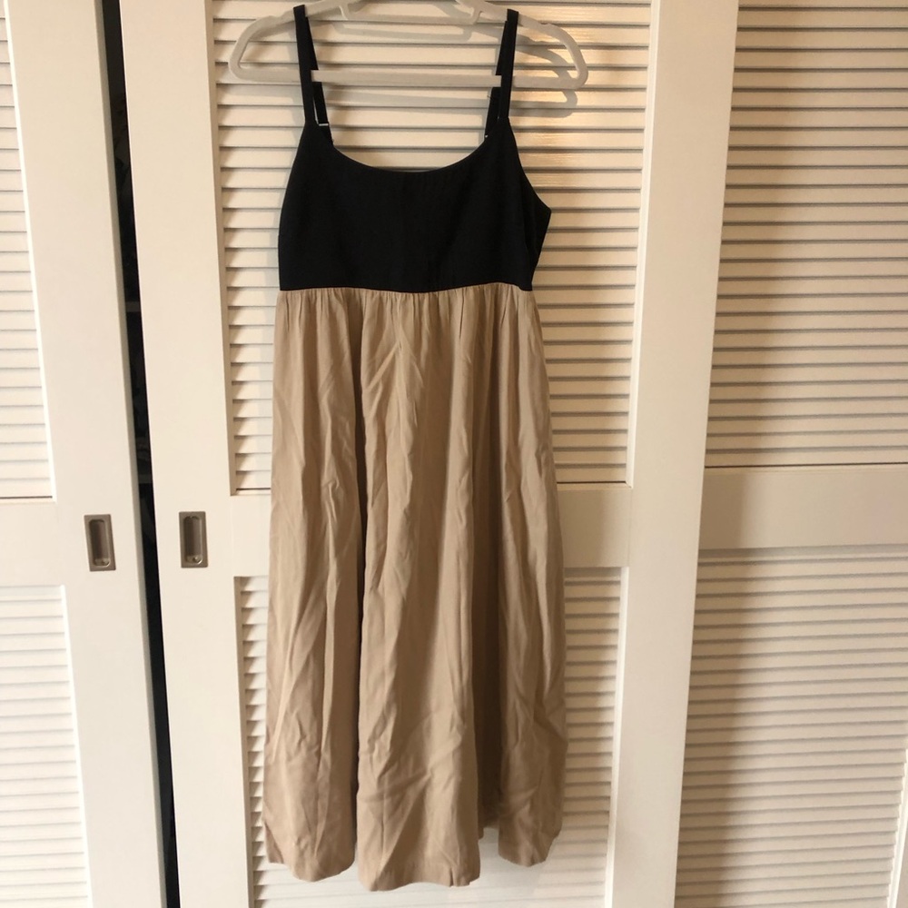 Hatch dress size 1. (Small)